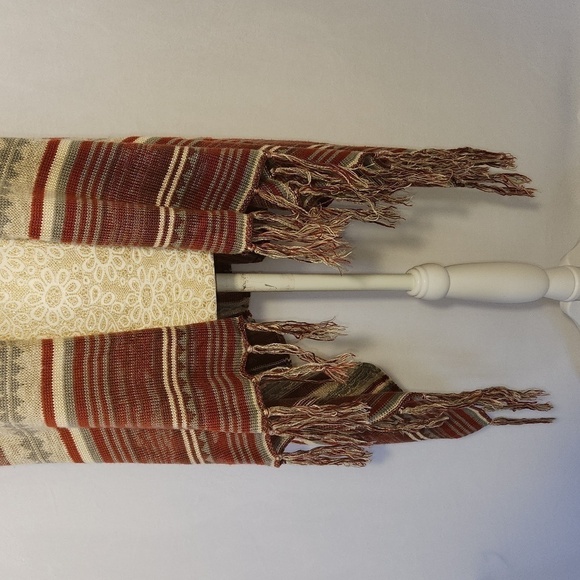 Live and Let Live One World Womens Red Sleeveless Aztec Print Cardigan Sweater - Picture 4 of 13